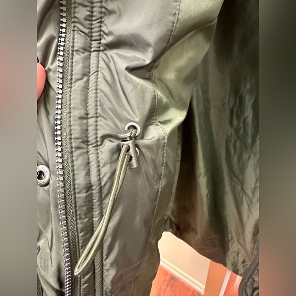 Sage Green Puffer Jacket - Picture 6 of 9